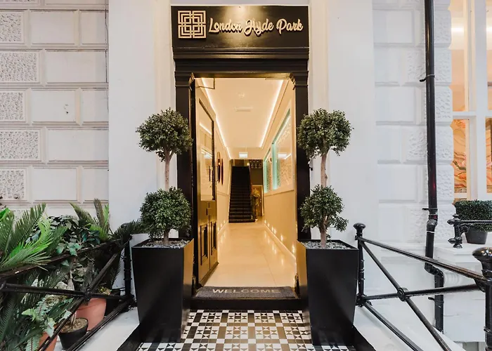 Romantic hotel: The Porchester Hotel