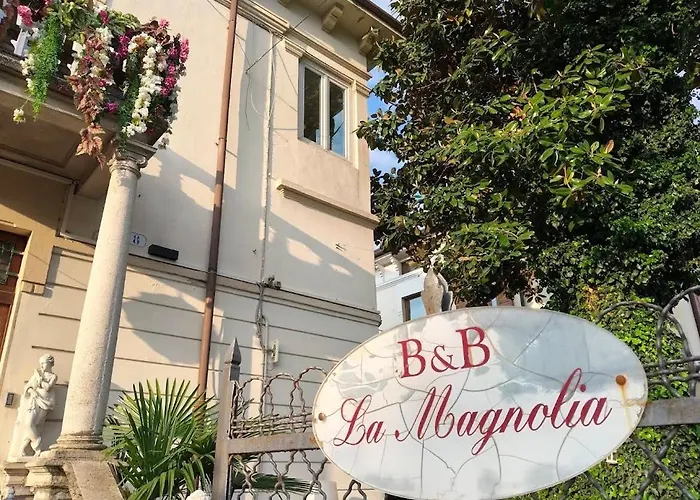 La Magnolia - House