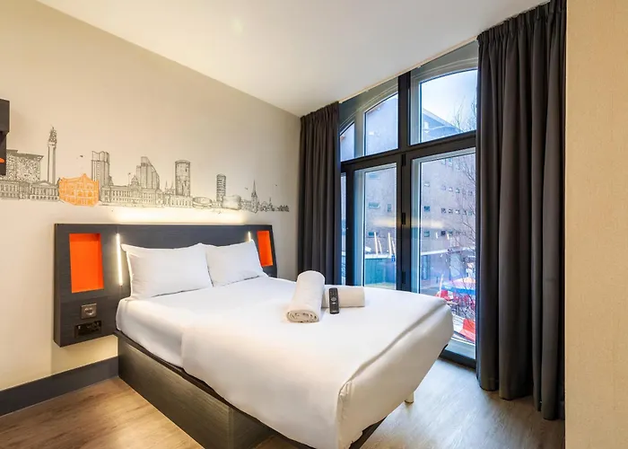 Easyhotel