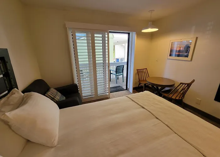 3 star hotel: The Beach Cottages