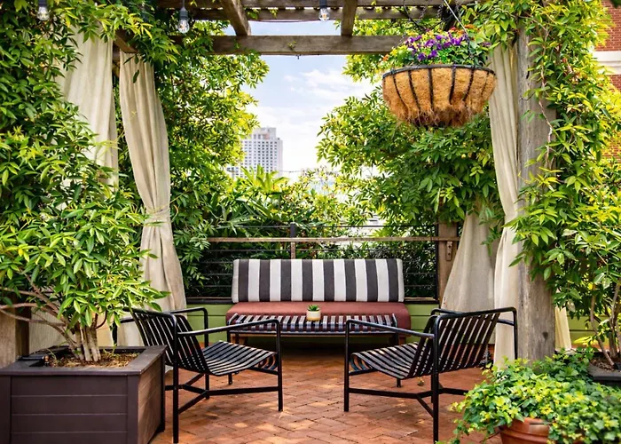 Family Hotel: The Barnett, Part Of Jdv By Hyatt