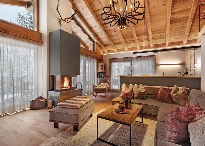  K Lodge Mountain
