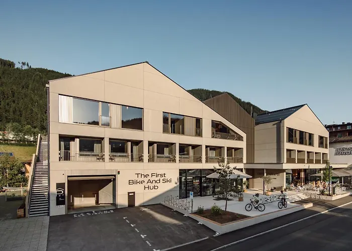 Dips&Drops - The First Bike And Ski Hub