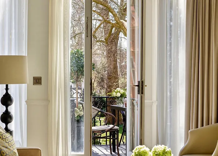 Design hotel Collingham Serviced Apartments