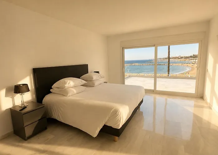 B51 Executive Flats Marbella