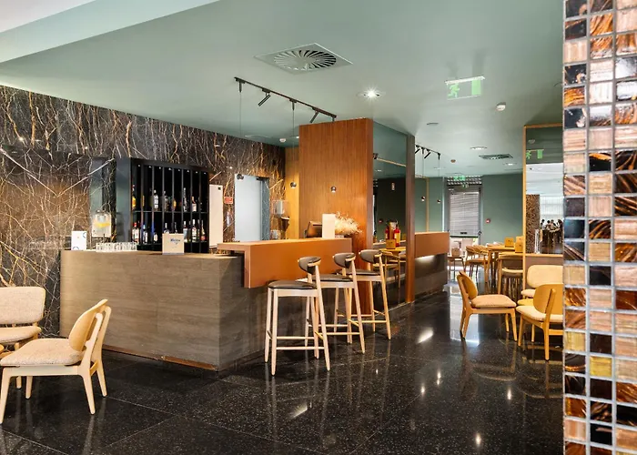 Axis Porto Business & Spa Hotel