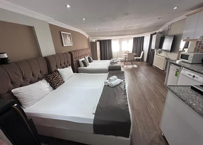 Black Bird Suite Hotel
