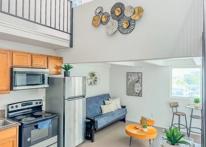 Little Italy Modern Lofts