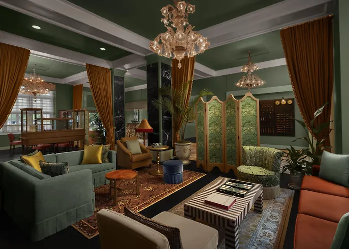 Dog friendly hotels Le Meridien Dallas, The Stoneleigh