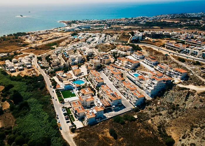 In Luxury hotels Wellclub - Family Wellness & Sea View Suites