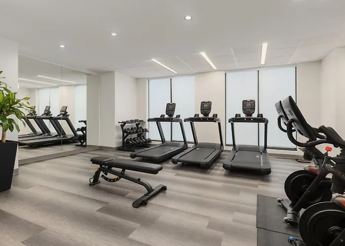 Staybridge Suites Toronto Airport East By Ihg