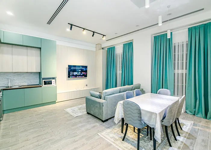 Luxury Knightsbridge Residence White City
