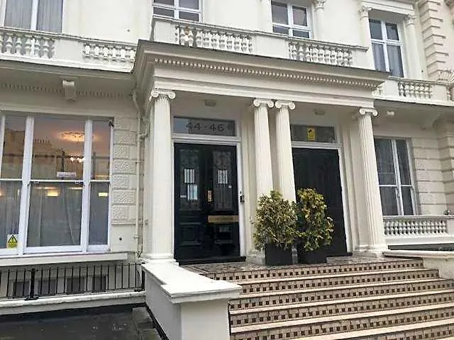 The Hostels Leinster House