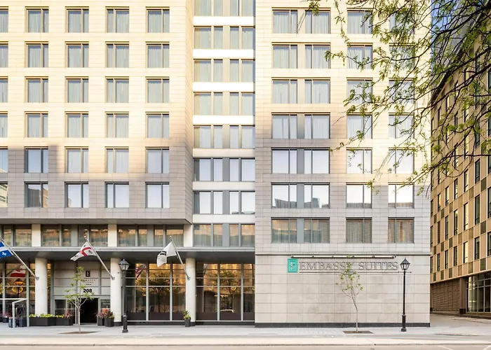 Motels Embassy Suites By Hilton - Montreal