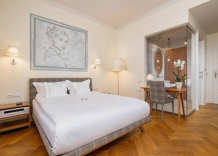 Apartamenty Bracka 6