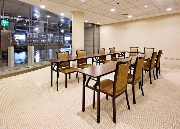 Holiday Inn Santiago - Airport Terminal By Ihg