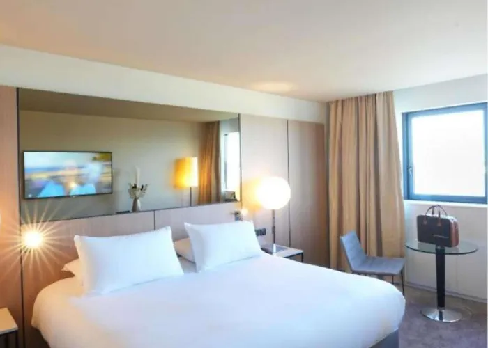 Pets Allowed Hotel Pullman Bordeaux Lac