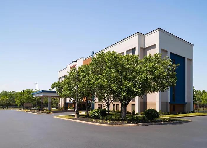 Family Friendly Hotels Hampton Inn Philadelphia-Airport