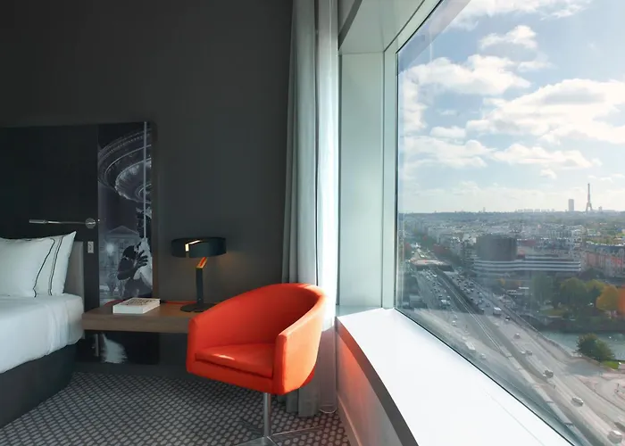 Melia Paris La Defense