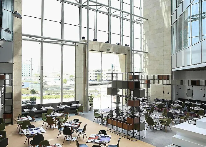  Ibis Styles Dubai Jumeira