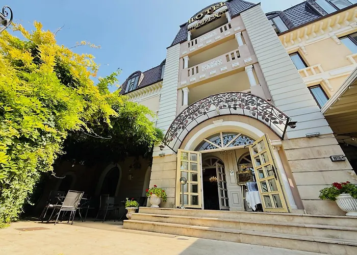 Hotel Eden