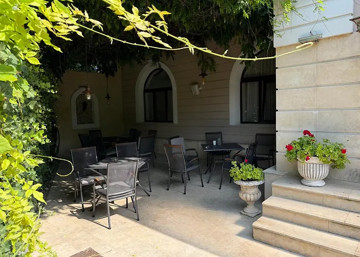 Hotel Eden