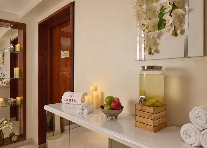 Majestic Apartments Champs Elysees