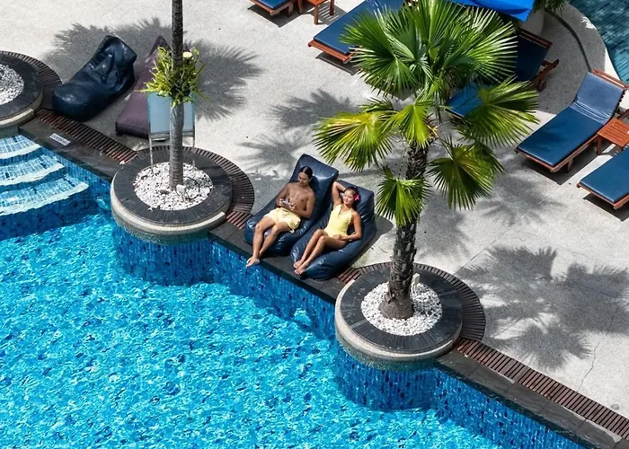 Deevana Plaza Phuket - Sha Extra Plus