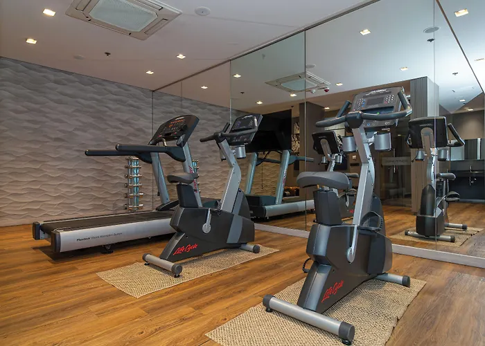 AC Colón Valencia By Marriott