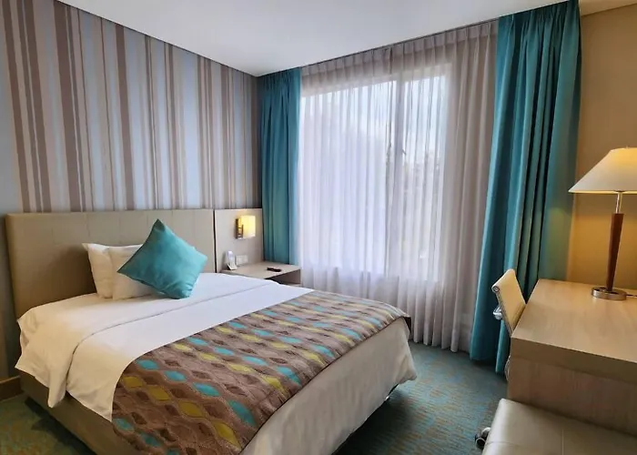 Apartamentos Plaza Suites