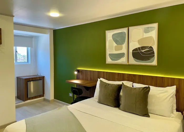  122 Plaza Apartahotel