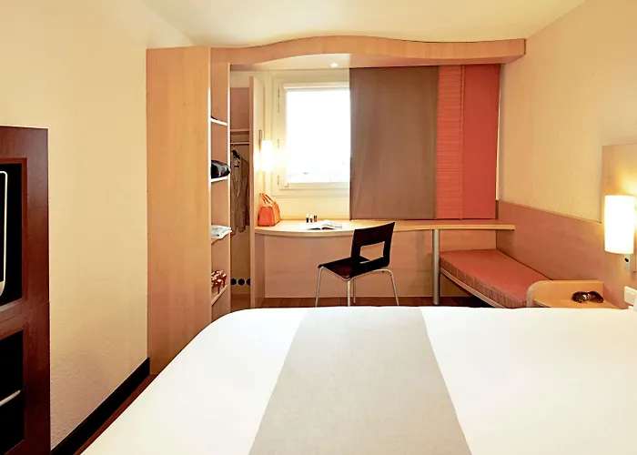 Ibis Oviedo