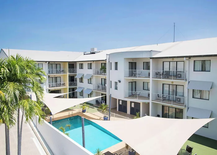 Metro Advance Apartments &