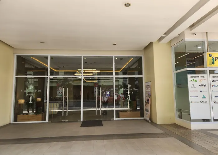 Manhattan Plaza Tower 1