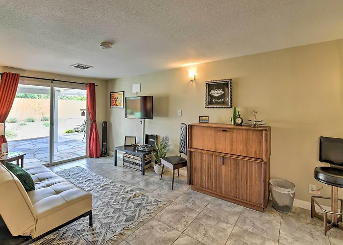 Vintage Downtown Vegas Retreat Less Than 3 Mi To Strip!
