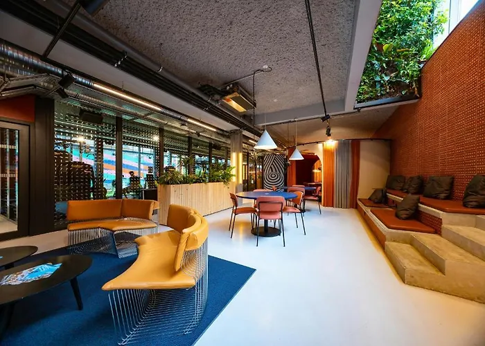  Social Hub Toulouse
