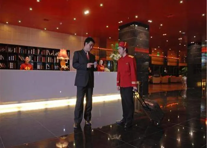 Cheap hotels Gloria Plaza Kangqiao