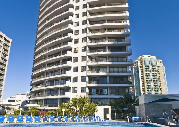 Cheap hotel: Surfers International Apartments