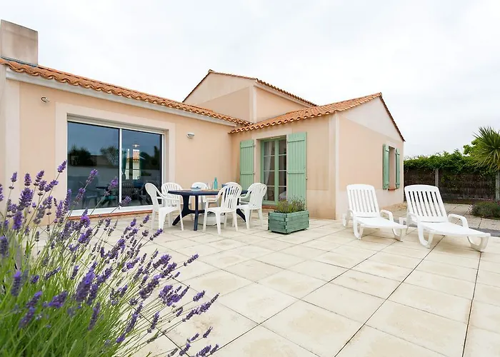 Hôtel accueillant les animaux: Madame Vacances Le Domaine de Vertmarines