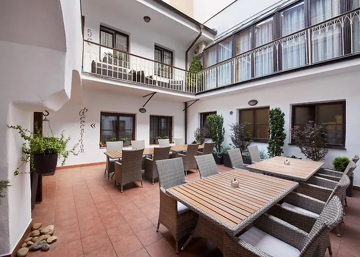 Resort: Old Prague House