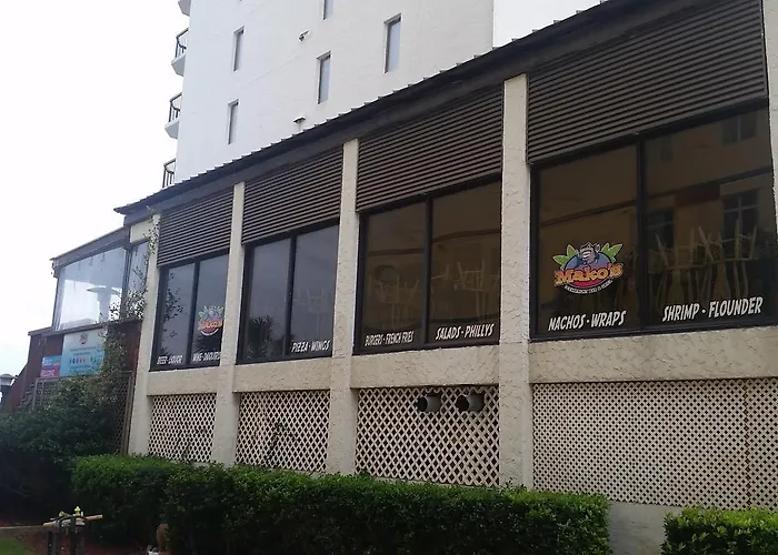 Reef Hotel