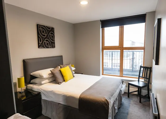 The City Warehouse Aparthotel