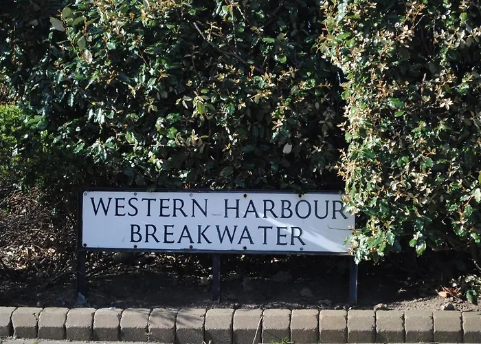 Hot-El-Apartments Edinburgh Waterfront