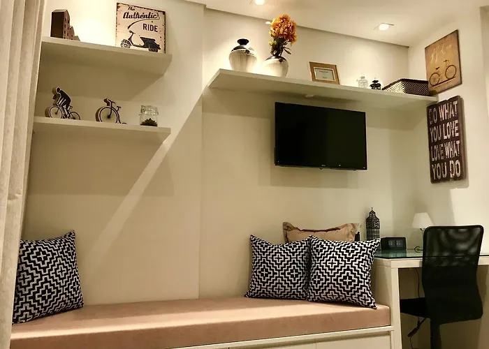  Studio Augusta