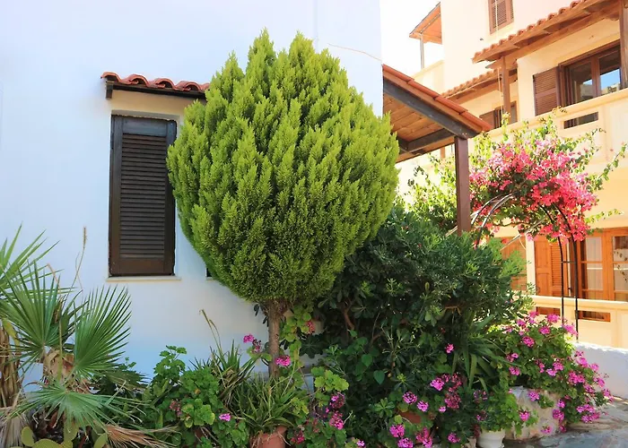 Oliaria Apartments