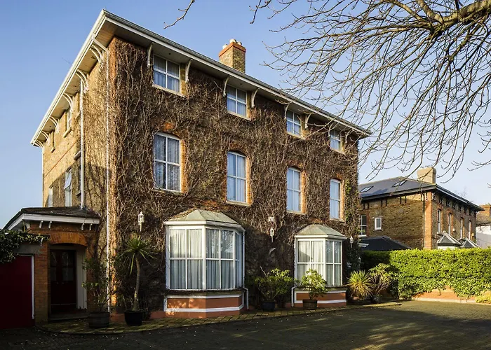 Guests house Aberdeen Lodge