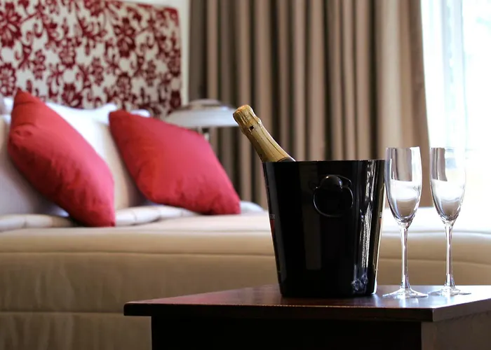 In Luxury hotels Parkview On Hagley