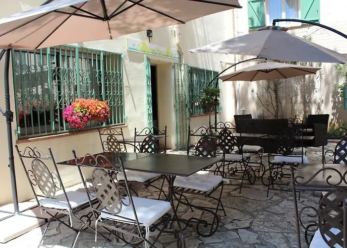 Hotel Le Clos Des Pins