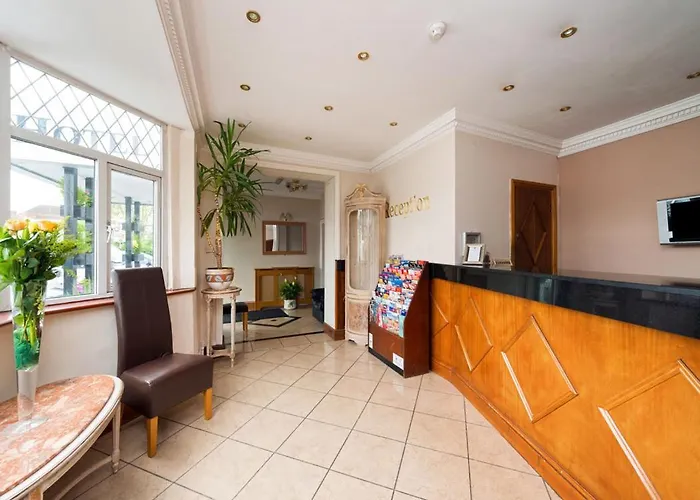  Golders Green
