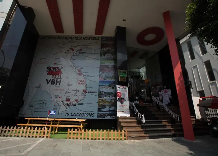 Vietnam Backpacker s - Saigon